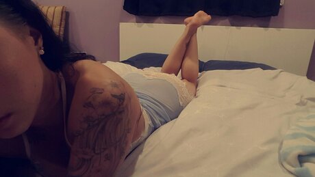 Vivian Rose only fans photos