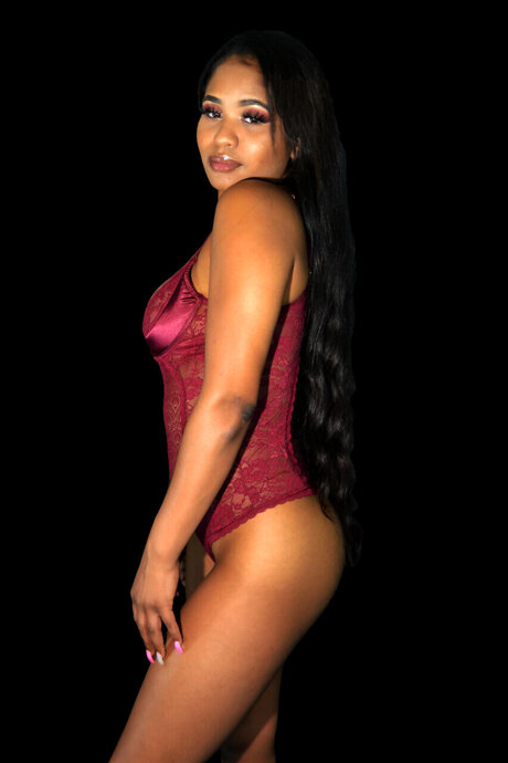 SexyNaveah onlyfans mega