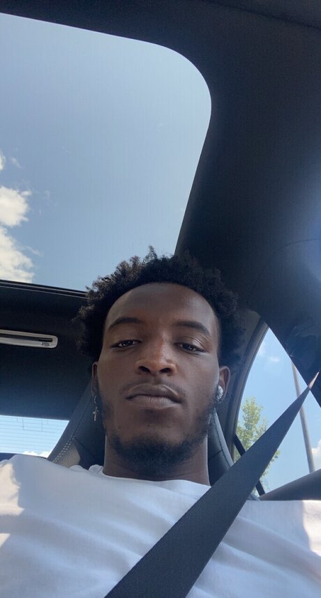 TezHuh naked onlyfans pics