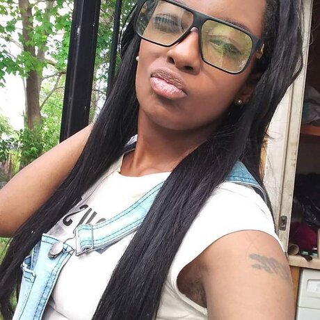 So Fancy Sag onlyfans model photo