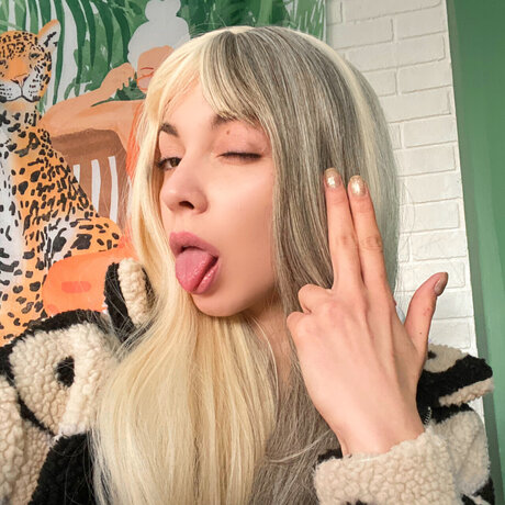 Alice Growley New Year New_ onlyfans