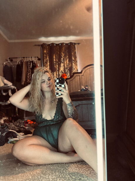 KayHunnie feet onlyfans