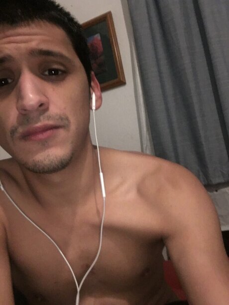 Levi Henry onlyfans nudes porn