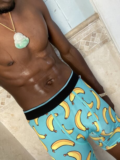 Mu Tha Great onlyfans boobs