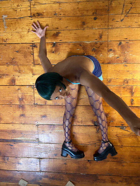 summy sum onlyfans striptease