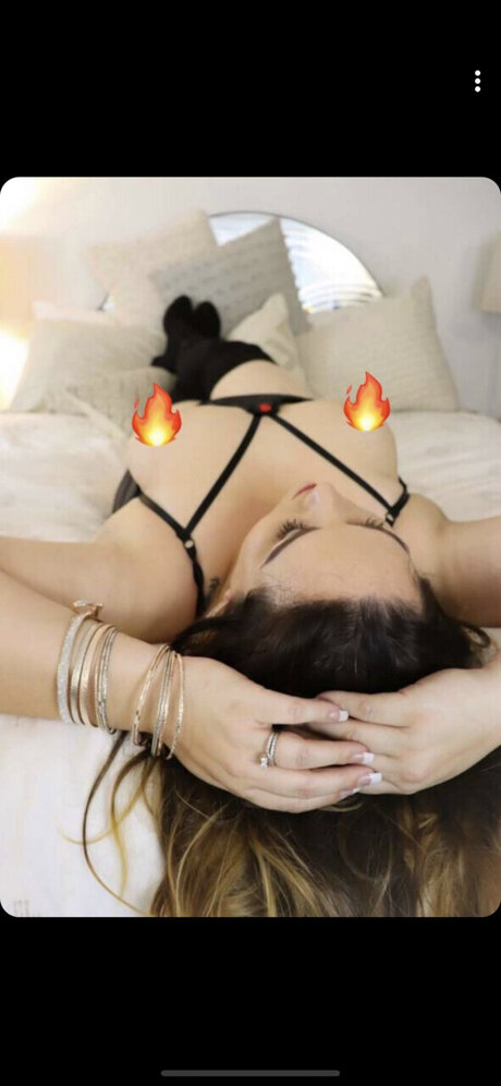 Miss Indemand2020 onlyfans nude content