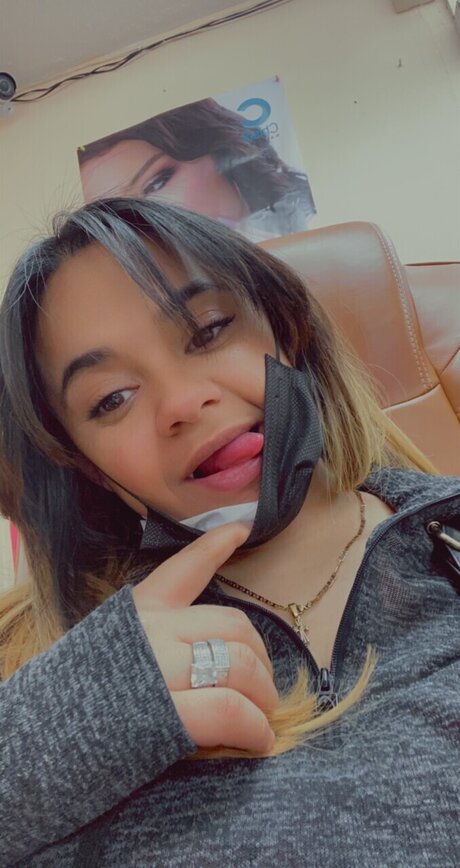 LA chantt_ onlyfans archives