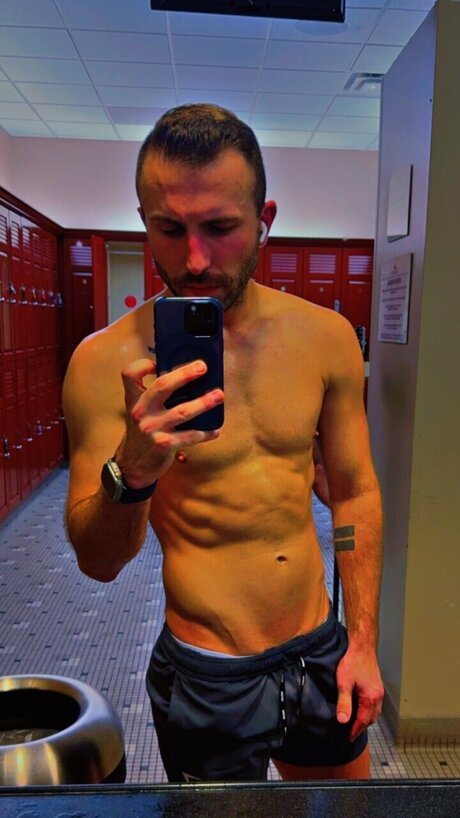 Kyle Cooper nudes onlyfans