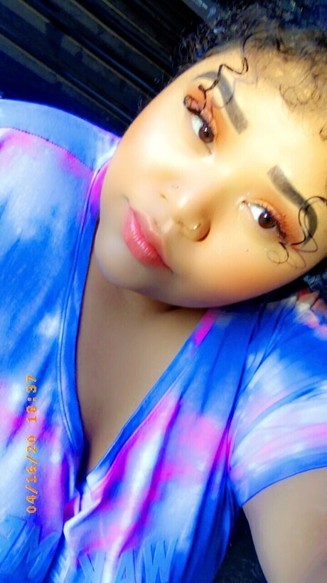 Kialyn onlyfans striptease