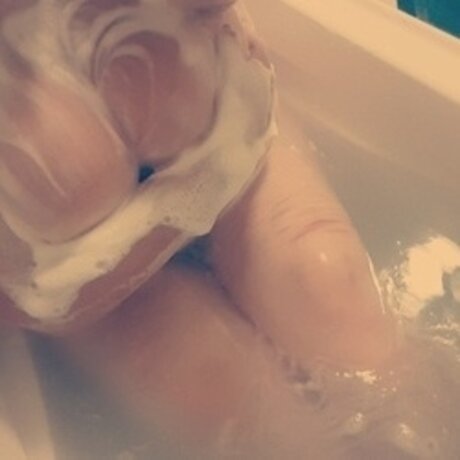 Cherry Smith nude leak onlyfans