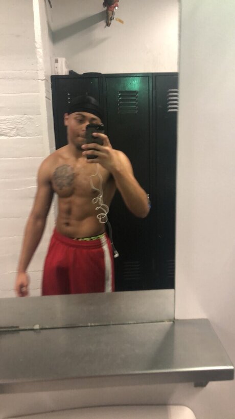 Mizzy naked onlyfans pics