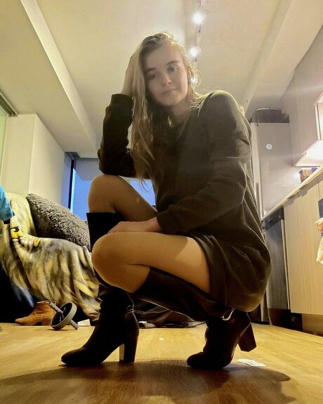 AJ Jen VIPS pics onlyfans