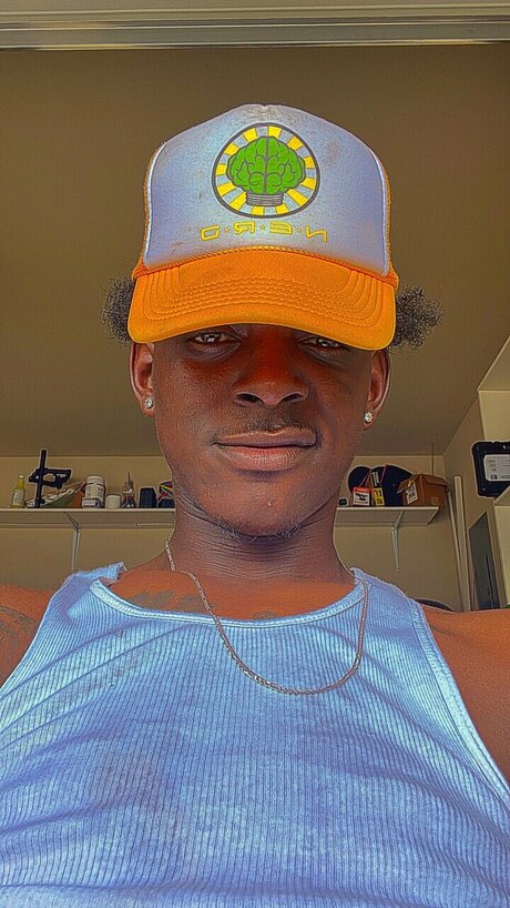 MISTER OUU onlyfans creator