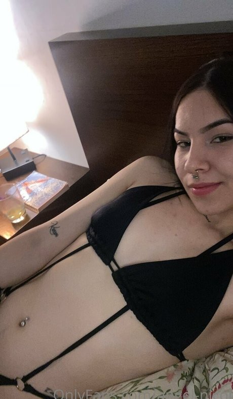 angel nicol onlyfans naked pics