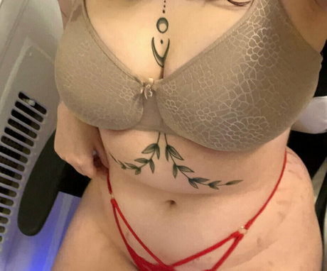 eekhat only fans nude