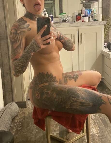 whitedovecries nude onlyfans leak