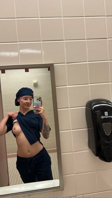 stellafreexxx onlyfans page