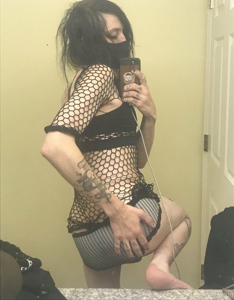 n somnium onlyfans leaked dirtyship