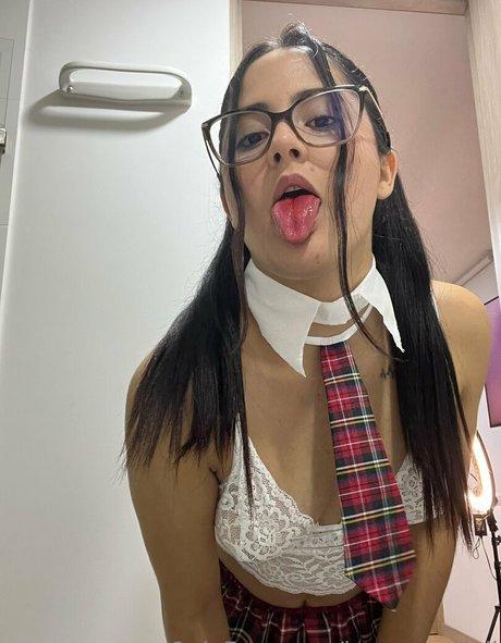 iamqueenjaii onlyfans naked porn