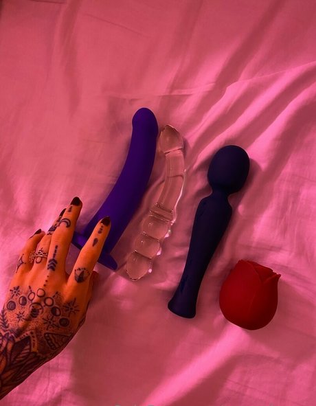 sora elowen pics onlyfans