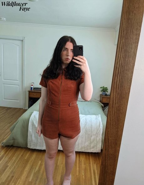 wildflowerfaye onlyfans sextape