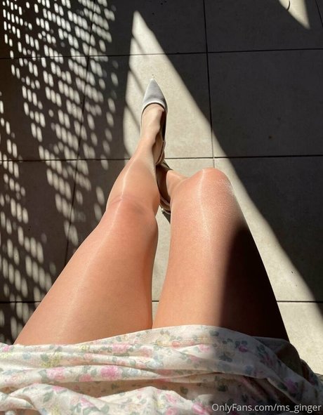 ms ginger onlyfans model photos