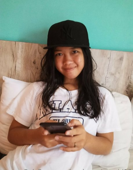 leasha asian18 nudes onlyfans leaked