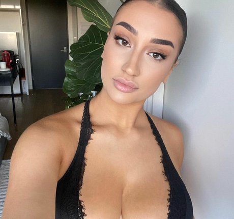 Carla Dior onlyfans public photos