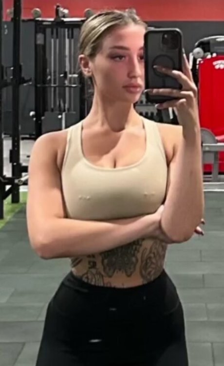 Carla Dior onlyfans leak nude