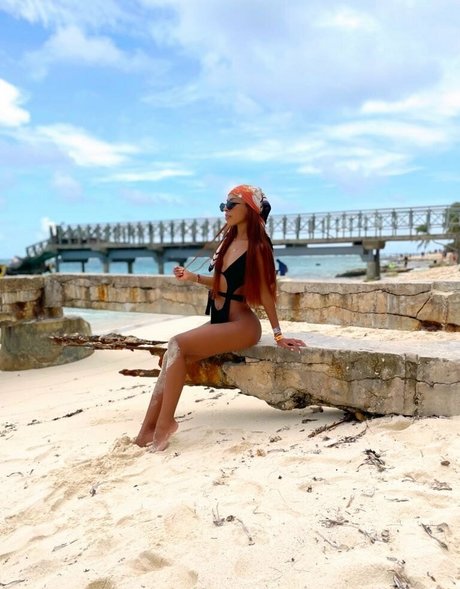 cuteanddesesperate nsfw onlyfans