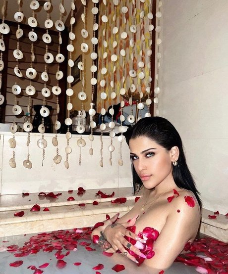 Edin Rose onlyfans leaked pictures