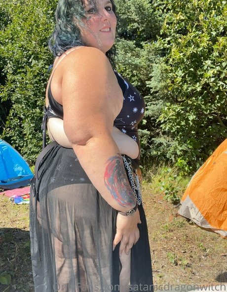 satanicdragonwitch onlyfans nude pics