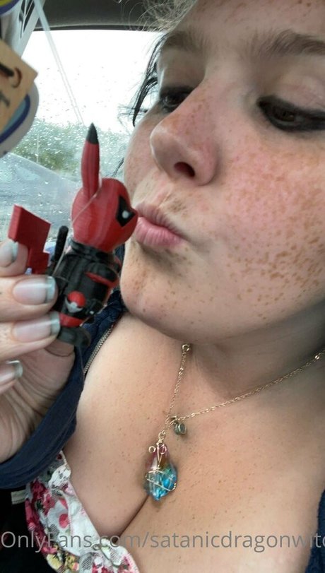 satanicdragonwitch onlyfans leaks naked