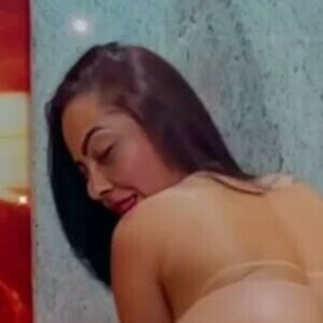 Jhenis Kut Kut onlyfans nudes