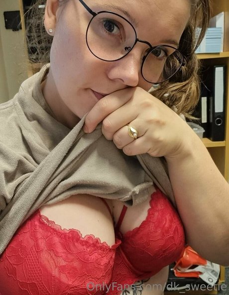 dk sweetie xxx onlyfans