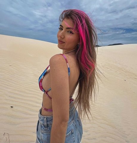 Fluxo Ale Maze onlyfans leaked pics