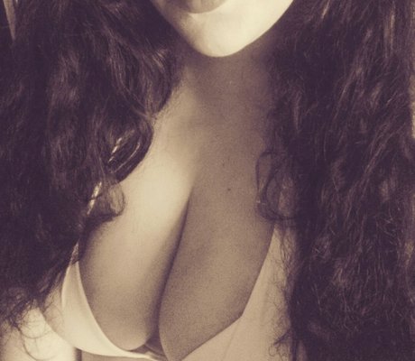 SweetMouthASMR onlyfans photo