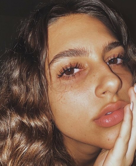 Renee Maudlena Noe onlyfans leaked pics