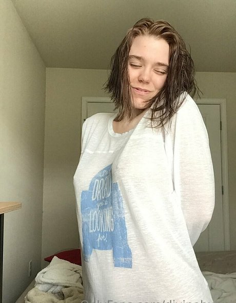 divinebunni onlyfans nude pictures