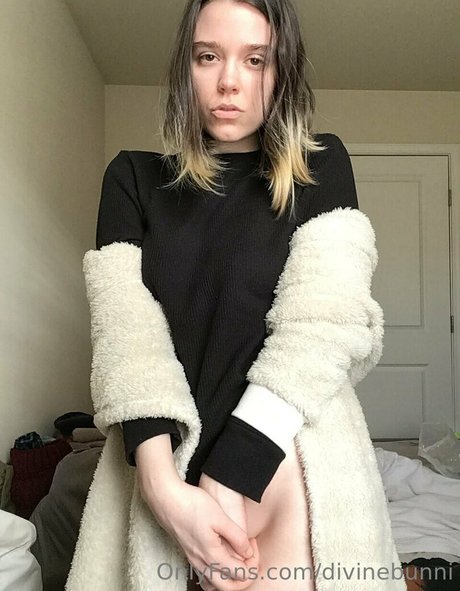 divinebunni onlyfans leaked nudes