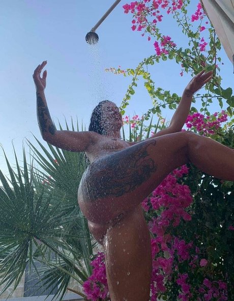 andreamarie 99 desnuda onlyfans