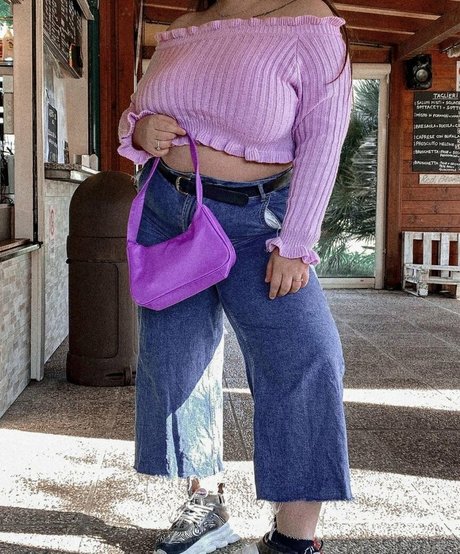 Alessia Barbarossa onlyfans pics