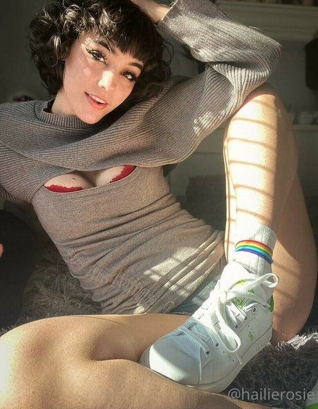 Hailie Rosie nude leaks onlyfans
