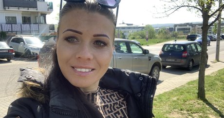 vickyloveporn only fans naked