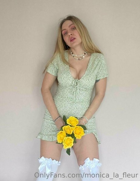 marry strawberry on onlyfans