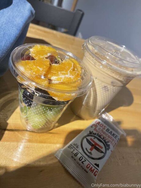 BiaBunnyy onlyfans desnuda