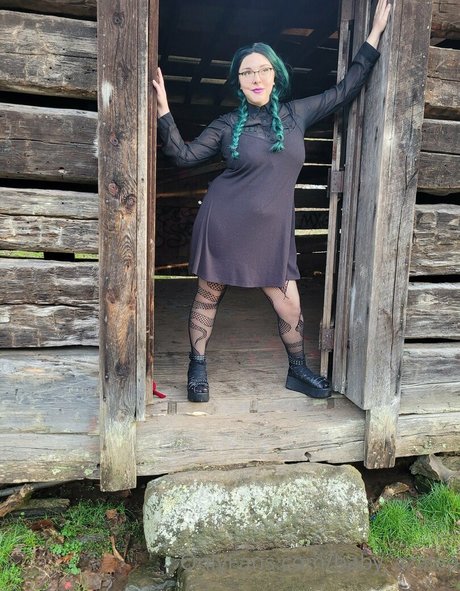 baby azalea onlyfans desnuda