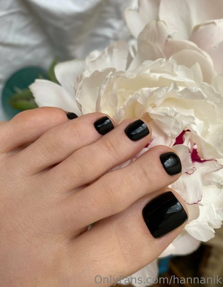 hannanik naked onlyfans