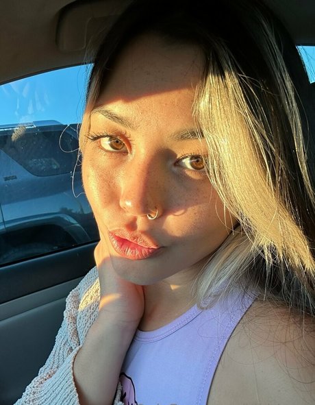 kikirivers onlyfans strip tease