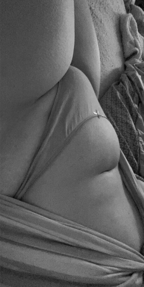 June West onlyfans leaks